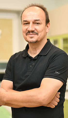 Dr Wojciech Majewski